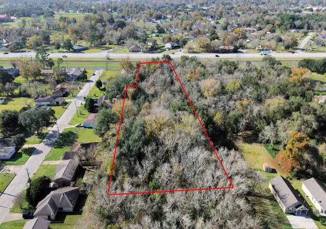 Photo 4 of Land for sale at 0 Oak St N, Texas City, TX 77591 | MLS# 73346387 | Listing updated on 2026-06-02