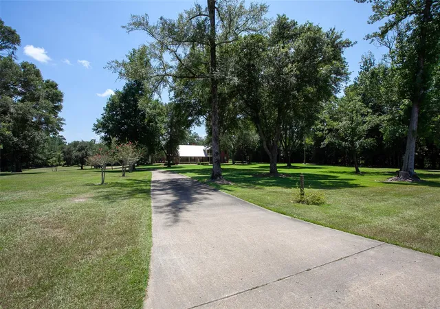 Photo 4 of Single family home for sale at 2220 Fm 1013, Hillister, TX 77624 | MLS# 11701095 | Listing updated on 2026-08-18