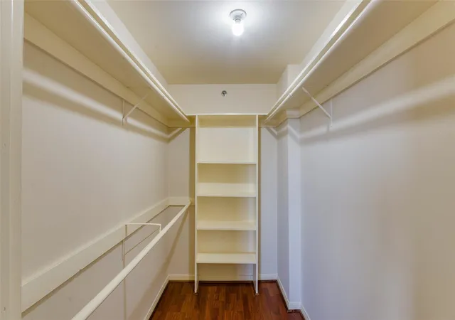 27th image of 3525 Sage Rd #917, Houston, TX 77056 | MLS# 95968588