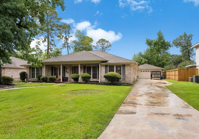 Photo 3 of Single family home for sale at 1110 Pear Tree Ln, Houston, TX 77073 | MLS# 85051879 | Listing updated on 2026-06-25