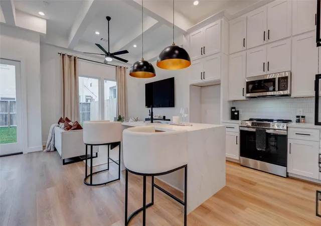 5th image of 3305 Saint Emanuel St, Houston, TX 77004 | MLS# 70240958