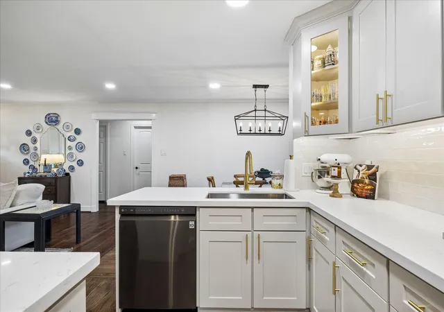 2nd image of 5417 Nina Lee Ln, Houston, TX 77092 | MLS# 48166237