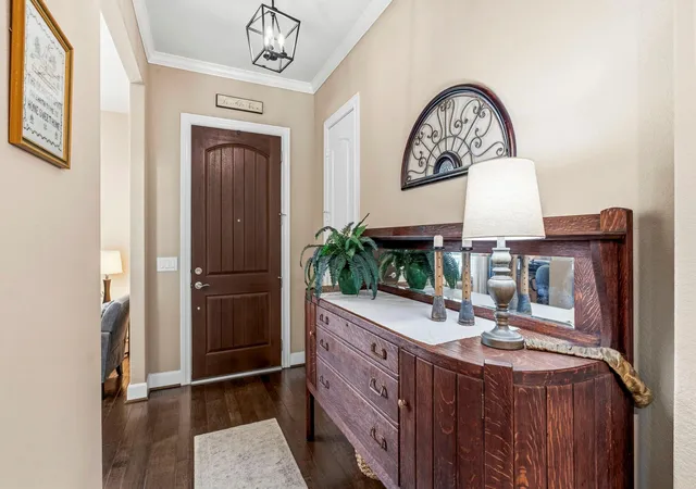 5th image of 217 Percheron Dr, The Woodlands, TX 77382 | MLS# 39108733