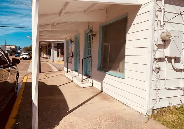 5th image of 401 E Main St, Humble, TX 77338 | MLS# 51966280