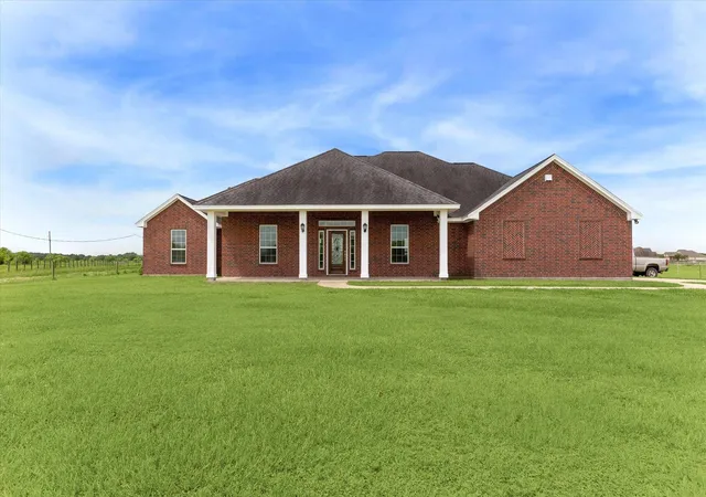 Photo 3 of Sale Pending at 3850 Fm 2917 Rd, Alvin, TX 77511 | MLS# 27519630 | Listing updated on 2026-09-06