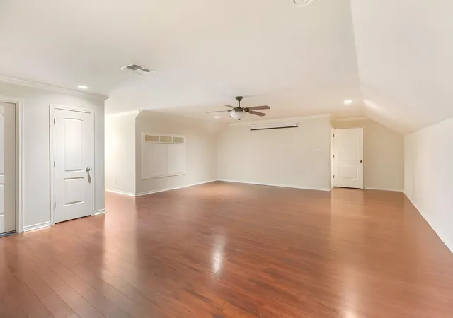 Photo 4 of Sale Pending at 2209 Rockingham Loop, College Station, TX 77845 | MLS# 68501199 | Listing updated on 2026-09-24