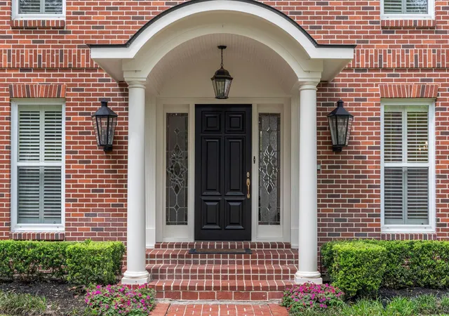 2nd image of 70 Pipers Walk, Sugar Land, TX 77479 | MLS# 73183628
