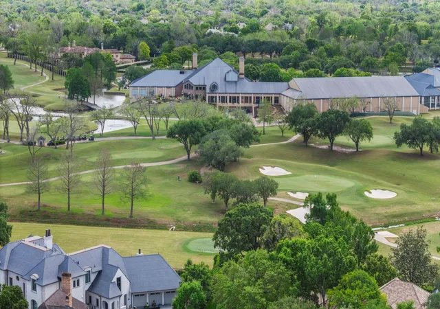 46th image of 70 Pipers Walk, Sugar Land, TX 77479 | MLS# 73183628