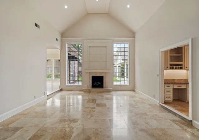 4th image of 70 Pipers Walk, Sugar Land, TX 77479 | MLS# 73183628