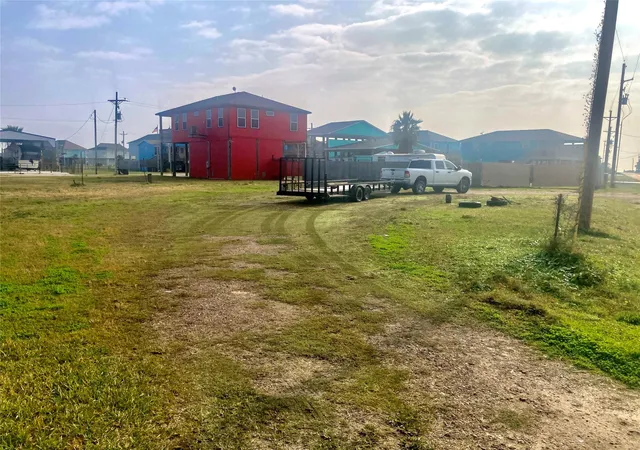 4th image of 3005 Hwy 87, Port Bolivar, TX 77650 | MLS# 49932351