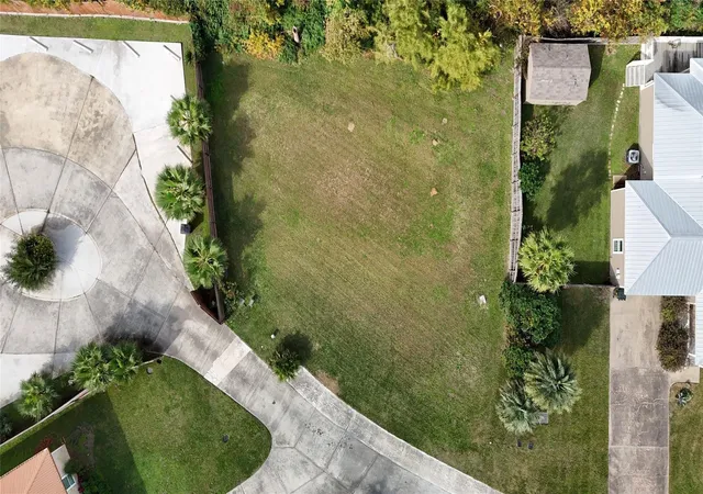 Photo 4 of Land for sale at 226 Debbie Ln, Dickinson, TX 77539 | MLS# 39936219 | Listing updated on 2026-09-01
