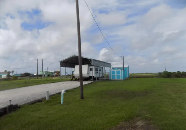 3rd image of 299 Cr 299, Sargent, TX 77414 | MLS# 38805419