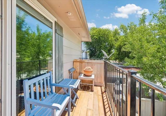 Listing Photo 5 - Condo for sale in building located at 1846 Hollister St, Houston, TX 77080 - Unit #12