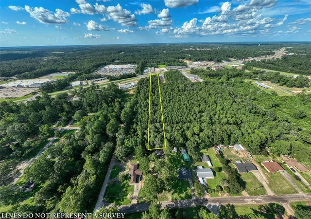 2nd image of 701 W Gibson St, Jasper, TX 75951 | MLS# 16415682