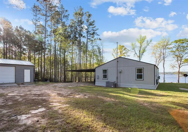 Homes for sale in Grapeland, TX | 600 Pine Island Cove Rd, Grapeland, TX 75844 | MLS# 95298725