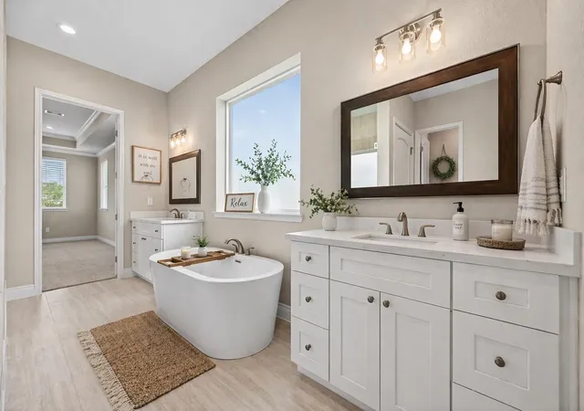Photo 4 of Single family home for sale at 803 Lily Ln, Rosharon, TX 77583 | MLS# 11859088 | Listing updated on 2026-08-19