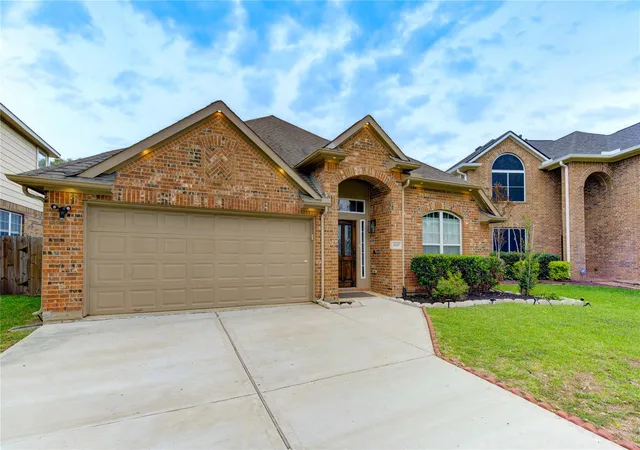 1st image of 20519 Copper Cave Ln, Richmond, TX 77407 | MLS# 27504333