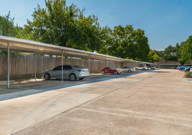 36th image of 9809 Richmond #A13, Houston, TX 77042 | MLS# 3016085