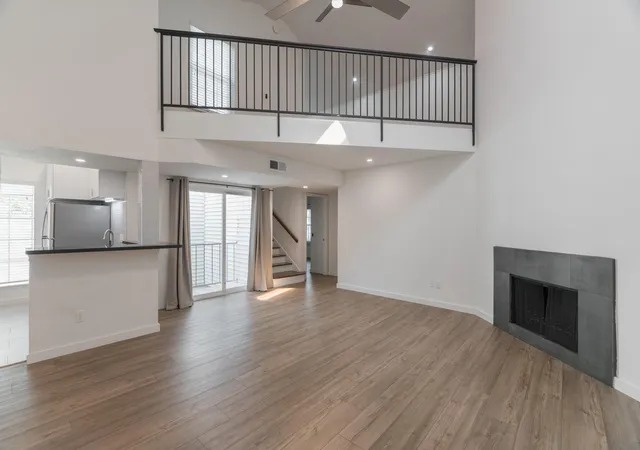 5th image of 9809 Richmond #A13, Houston, TX 77042 | MLS# 3016085