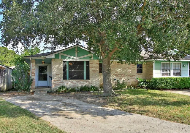 Photo 1 of Townhouse for sale at 3111 Oak Rock Cir, Spring, TX 77373 | MLS# 3190420 | Listing updated on 2026-04-01