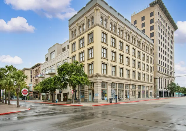 Photo 2 of Condo for sale at 415 Kempner St, Galveston, TX 77550 | MLS# 53009125 | Listing updated on 2026-09-16