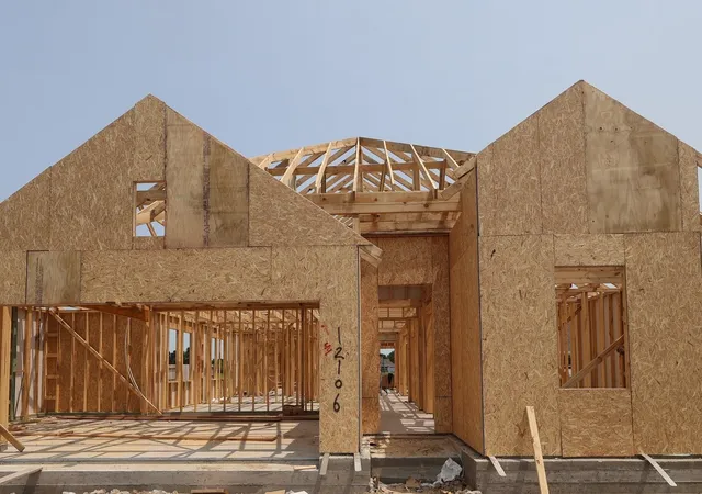 3rd image of 12106 Upper Meadows Ave, Mont Belvieu, TX 77535 | MLS# 60897379