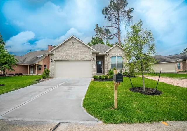 Homes for sale in Conroe, TX | 137 Snug Harbor Dr, Conroe, TX 77356 | MLS# 85500291