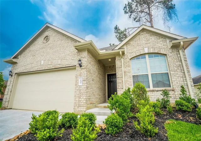 Homes for sale in Conroe, TX | 137 Snug Harbor Dr, Conroe, TX 77356 | MLS# 85500291