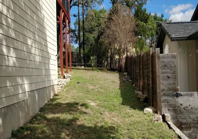 4th image of 15502 Enid Dr, Austin, TX 78734 | MLS# 32100031