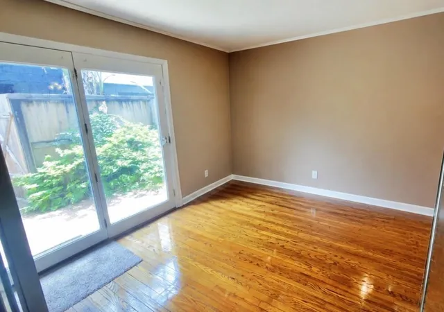 2nd image of 1409 Maryland St #F, Houston, TX 77006 | MLS# 87728930