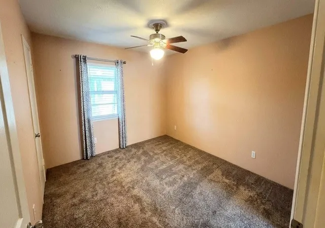 3rd image of 1409 Maryland St #F, Houston, TX 77006 | MLS# 87728930