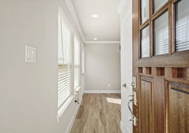 5th image of 11409 Galway Grove Dr, Houston, TX 77047 | MLS# 67727998