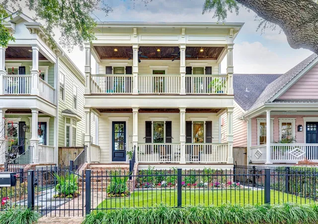 1st image of 310 W 17th St, Houston, TX 77008 | MLS# 19903805