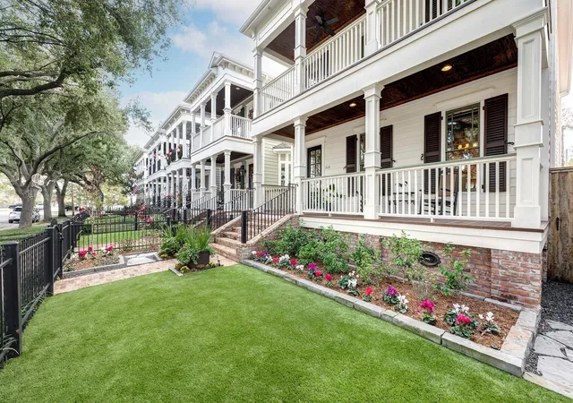 2nd image of 310 W 17th St, Houston, TX 77008 | MLS# 19903805