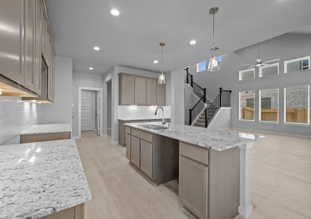 4th image of 68 Shining Point Dr, Waller, TX 77484 | MLS# 37329938