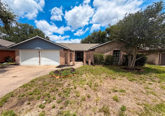 1st image of 1913 Tulsa St, Deer Park, TX 77536 | MLS# 92566843
