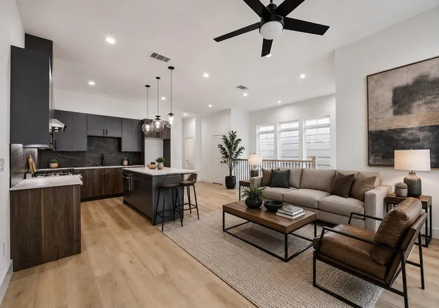 Photo 2 of Single family home for sale at 738 Curtin St, Houston, TX 77018 | MLS# 85403764 | Listing updated on 2026-09-20