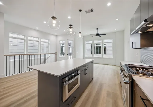Photo 4 of Single family home for sale at 738 Curtin St, Houston, TX 77018 | MLS# 85403764 | Listing updated on 2026-09-20
