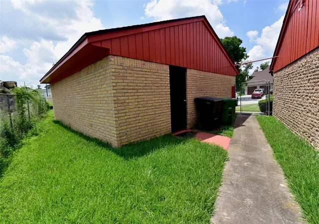 27th image of 134 Weatherly Wy, Houston, TX 77022 | MLS# 42294163