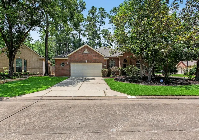 Homes for sale in The Woodlands, TX | 2 Troll Woods Ct, The Woodlands, TX 77384 | MLS# 47927063