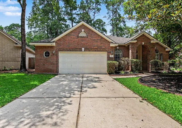 Homes for sale in The Woodlands, TX | 2 Troll Woods Ct, The Woodlands, TX 77384 | MLS# 47927063