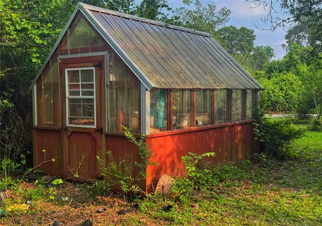 Photo 2 of Single family home for sale at 13501 Stowe Rd, Conroe, TX 77306 | MLS# 64949077 | Listing updated on 2026-09-14