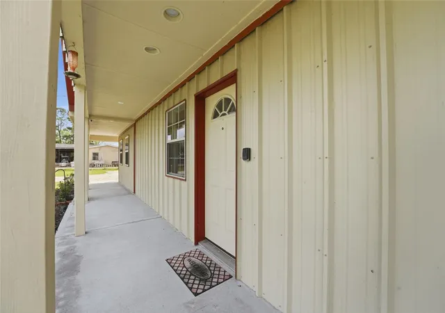 5th image of 3710 Holy Rd, Crosby, TX 77532 | MLS# 82814687