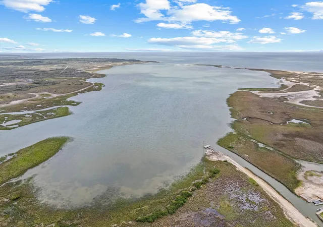 4th image of 809 W Taylor Ave, Port O Connor, TX 77982 | MLS# 91084280