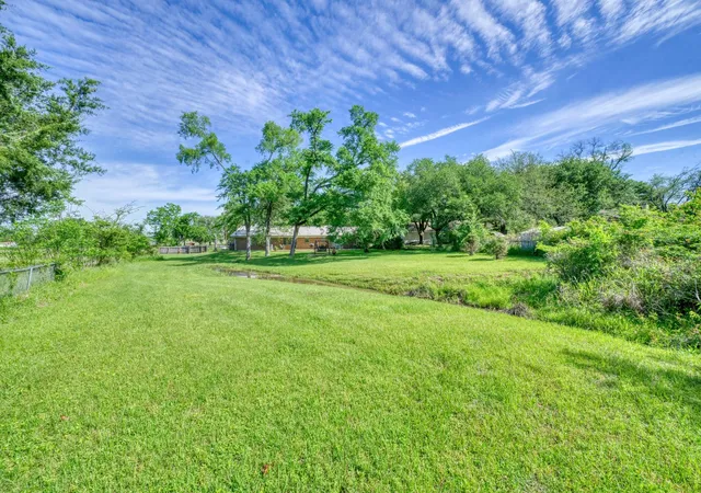 Homes for sale in Madisonville, TX | 309 Heath Ave, Madisonville, TX 77864 | MLS# 97944425