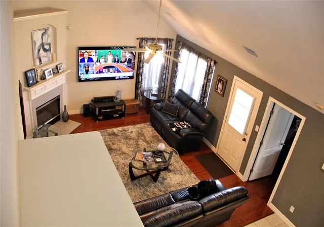 Photo 4 of Single family home for sale at 10234 Turrett Point Ln, Houston, TX 77064 | MLS# 36992239 | Listing updated on 2026-09-09