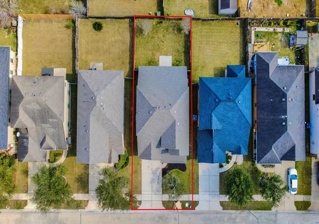 Photo 3 of Single family home for sale at 13935 Long Meadow Dr, Houston, TX 77047 | MLS# 93810727 | Listing updated on 2026-08-28