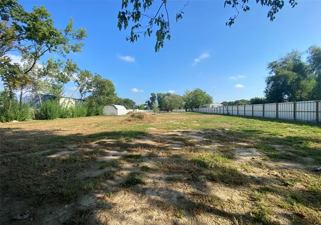 Photo 3 of Land for sale at 6807 Spindle Dr, Houston, TX 77086 | MLS# 94751378 | Listing updated on 2026-08-05
