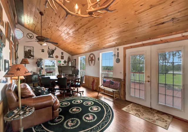 4th image of 849 County Road 331A, Milano, TX 76556 | MLS# 75388240
