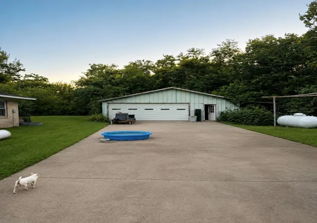 Photo 2 of Land for sale at 2022 Stone Rd, Pearland, TX 77581 | MLS# 10655994 | Listing updated on 2026-08-27